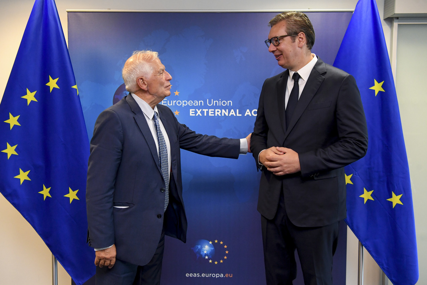 Josep Borrell i Aleksandar Vučić a Brussel·les aquest agost.