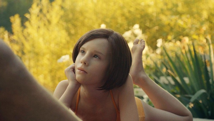 The Trouble with Being Born (Del inconveniente de haber nacido)