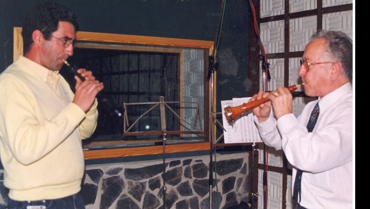 Lluís Avellà, a l'esquerra. Al costat, Joan Blasco.