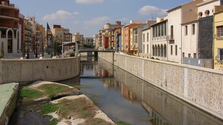 Imatge del centre d'Oriola. Viquipèdia