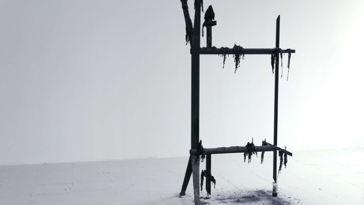 Obra de l’escultor Àlex Palacín a l’exposició “Full Metal Album”