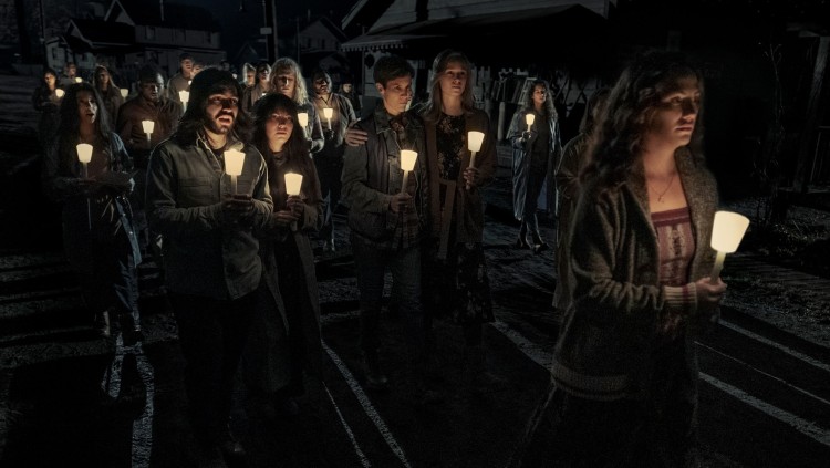 Midnight Mass. Netflix