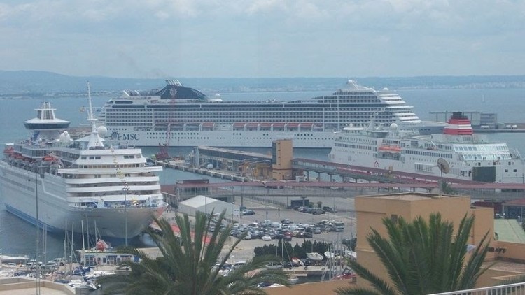 Un megacreuer al port de Palma. Europa Press