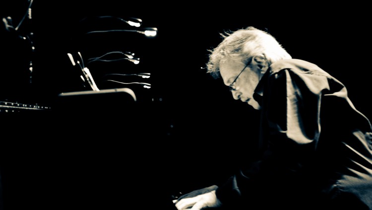 El pianista i compositor Jordi Sabatés durant un concert. Agència Catalana de Notícies
