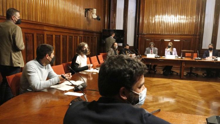 Diputats assistents a la comissió del Parlament sobre Pau Juvillà. Agència Catalana de Notícies