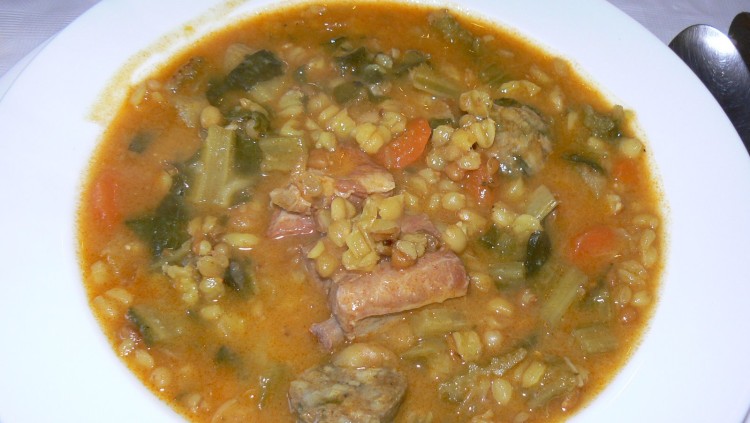 Olleta de blat a la Venda de Benifato (Marina Baixa). http://sosegaos.blogspot.com/
