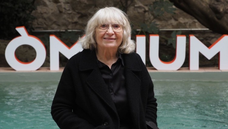 Antònia Vicens. Òmnium Cultural