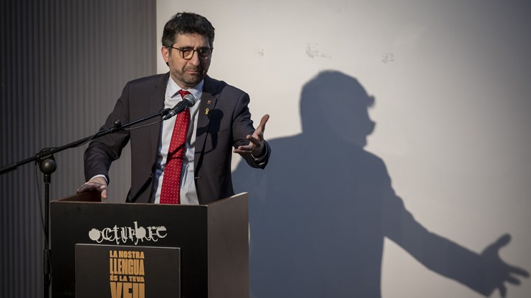 El vicepresident del govern català, Jordi Puigneró, en l'acte de presentació d'AINA a València|Miguel Lorenzo. Miguel Lorenzo