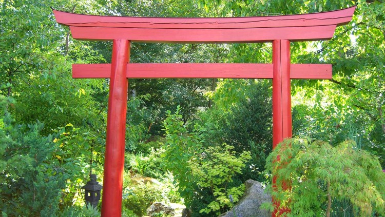 Torii en el jardí botànic d’Erlangen, Alemanya