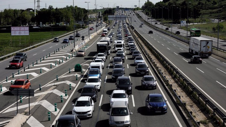 La UE endureix la legislació sobre els cotxes amb motor de combustió| Europa Press