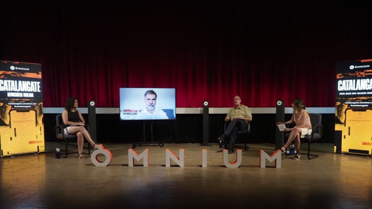 Jordi Cuixart intervé a l'acte. Òmnium Cultural