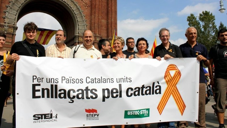 Representants dels sindicats catalans, balears i valencians en un acte de 2014