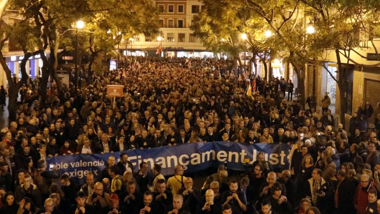 Manifestació del 2017 a València contra l'infrafinançament. Agència Catalana de Notícies
