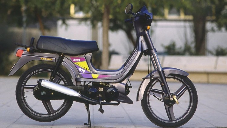 Una Derbi Variant Start