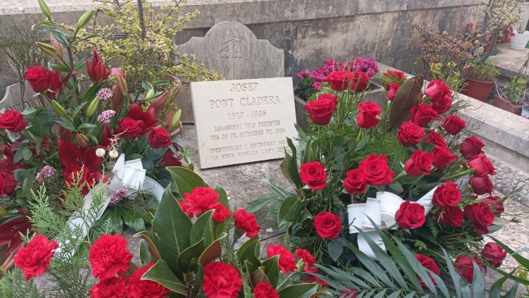 Placa d'homenatge a les víctimes del franquisme a les Illes. Europa Press