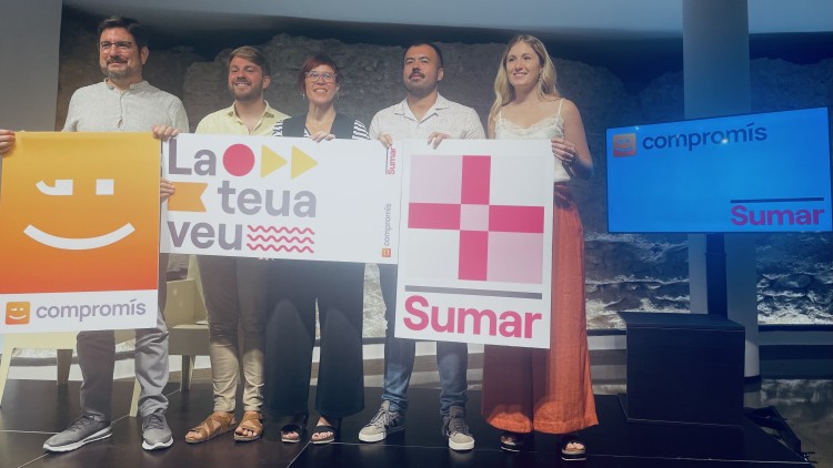 Ignacio Blanco, Alberto Ibáñez, Àgueda Micó, Nahuel González i Àngela Llinares, durant la conferència de premsa.