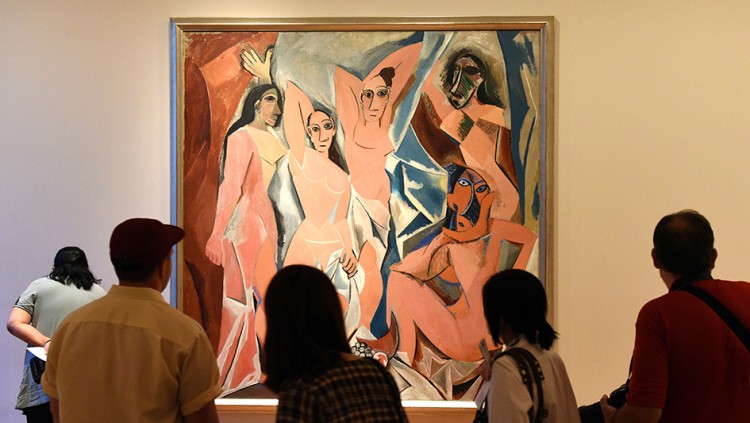 Les senyoretes d’Avinyó hereten de Gósol l’estructura de Pageses d’Andorra i L’harem, les dislocacions i deformacions de Tres nus i L’harem i la estereotipació del romànic (Josep Fondevila).. ADOBE STOCK