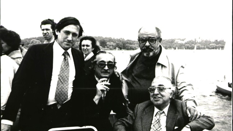 Max Cahner amb Joan Fuster, Vicent Ventura i Manuel Sanchis Guarner