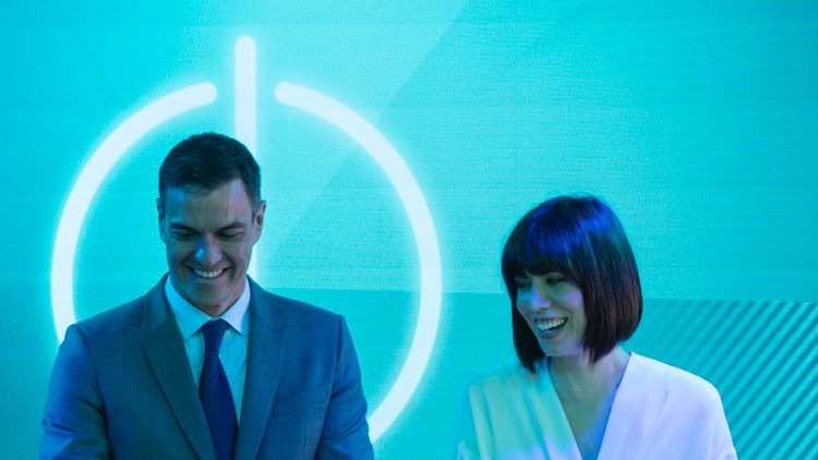 Pedro Sánchez i Diana Morant, el 17 de març de 2023 a Sagunt, amb motiu de la presentació de la gigafactoria de Volkswagen.. Europa Press