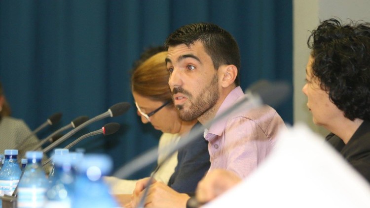 Pedro Mario Pardo intervé en un ple de l'Ajuntament del Campello (l'Alacantí)