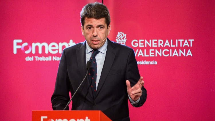 El president valencià, Carlos Mazón, intervé en una conferència a la seu de Foment del Treball. Europa Press