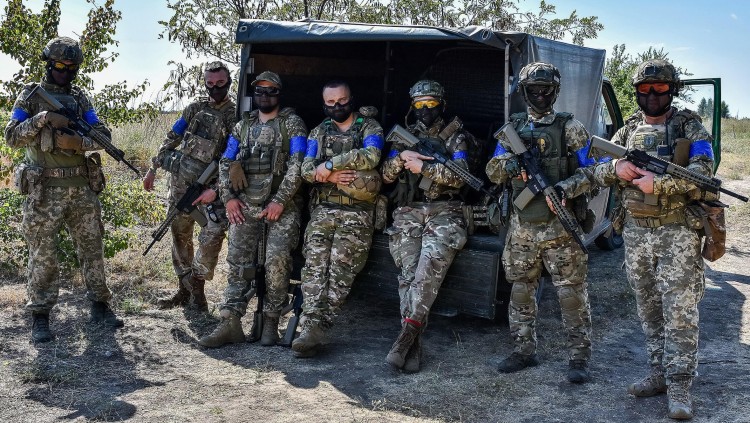 Mentre que Ucraïna ha enviat a Kursk les unitats que hi fan falta, Rússia no ha mostrat cap intenció de voler retirar part de les tropes que té desplegades al Donbàs. Europa Press