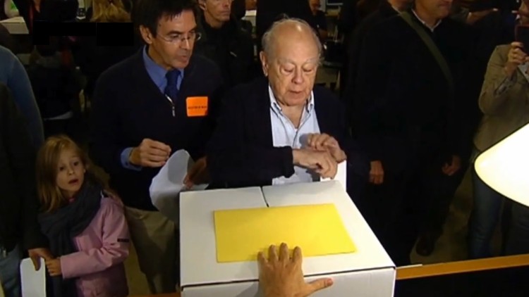 L'expresident Pujol vota en la consulta del 9-N