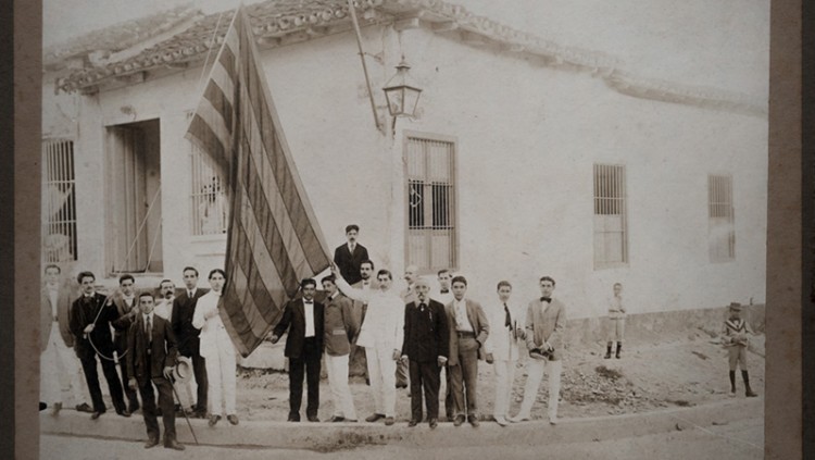 Imatge del Grop presa el 10 d'octubre de 1907 a Santiago de Cuba. Fundació Reeixida / Mercè Comas