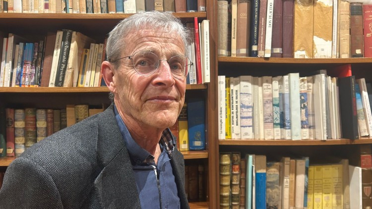 Jordi Sunyer, a la seu dels Premis Jaume I, a València. EL TEMPS