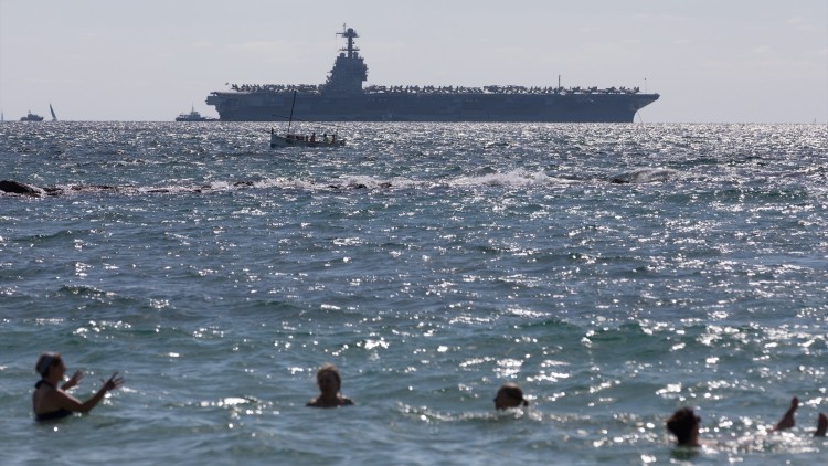 El portaavions Gerald R. Ford a la badia de Palma (Foto Europa Press)