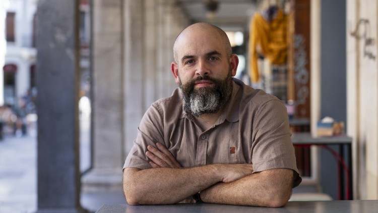 Pablo Batalla, autor de 'La bandera en la cumbre", de Capitán Swing.. Javier Valladares