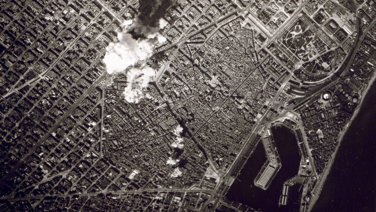 Barcelona bombardejada. Ufficio Storico dell\'Aeronautica Militare