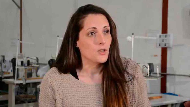 La diputada, Marian Campello, en una imatge d'un vídeo promocional de Compromís