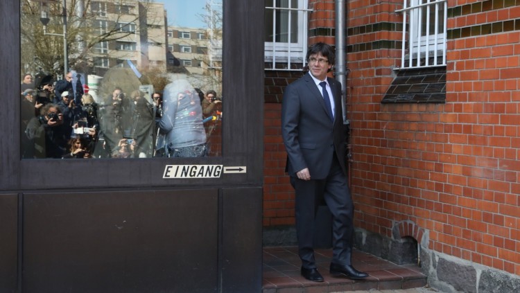 Puigdemont a la sortida de la presó de Neümunster. Efe