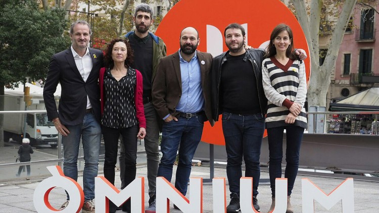 Els guardonats amb els premis de la Nit de Santa Llúcia 2018, amb Marcel Mauri. Òmnium