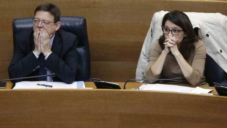 El president de la Generalitat Valenciana, Ximo Puig (PSPV), i la vicepresidenta del Consell, Mónica Oltra (Compromís), a les Corts Valencianes| EFE