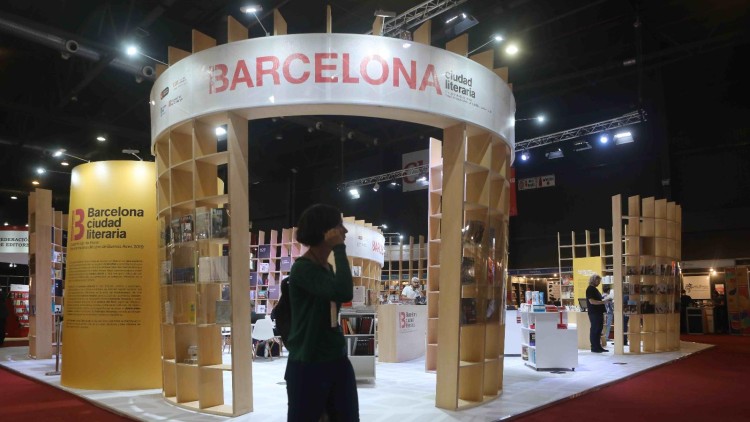 L'estand de Barcelona a la Feria Internacional del Libro de Buenos Aires. IRL