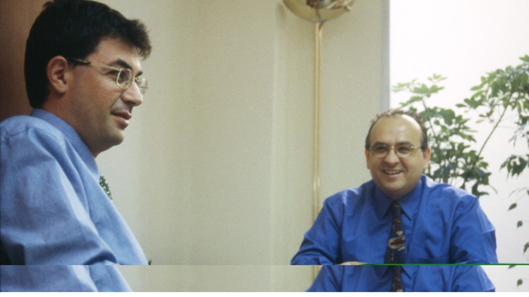 Enric Morera i Pere Mayor el 1998. Rafa Gil / Arxiu EL TEMPS