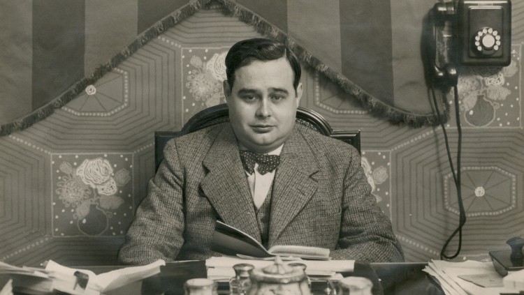 La fotografia oficial de Vicent Alfaro com a alcalde de València.