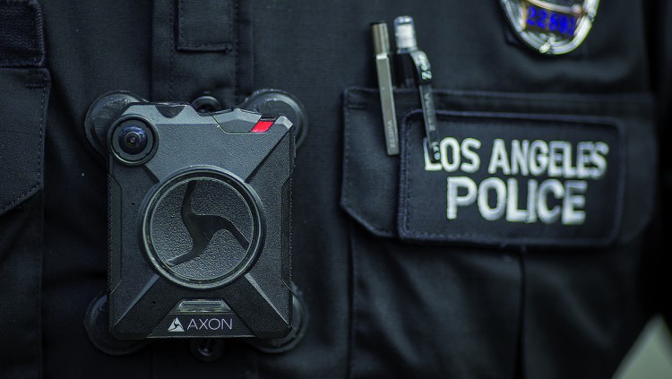 Estat policial. The Economist