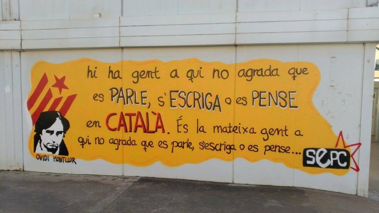 Deia l'Ovidi Montllor, alcoià i, doncs, ciutadà dels Països Catalans: "Hi ha gent a qui no agrada que es parle, s'escriga o es pense en català. És la mateixa gent a qui no agrada que es parle, s'escriga o es pense". Doncs mireu, els catalans venim suportant aquesta gent des de fa més de tres segles. Però -miracle!- els catalans encara perseverem en parlar, escriure i pensar en la nostra llengua.