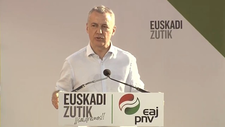 Íñigo Urkullu en un míting. Europa Press