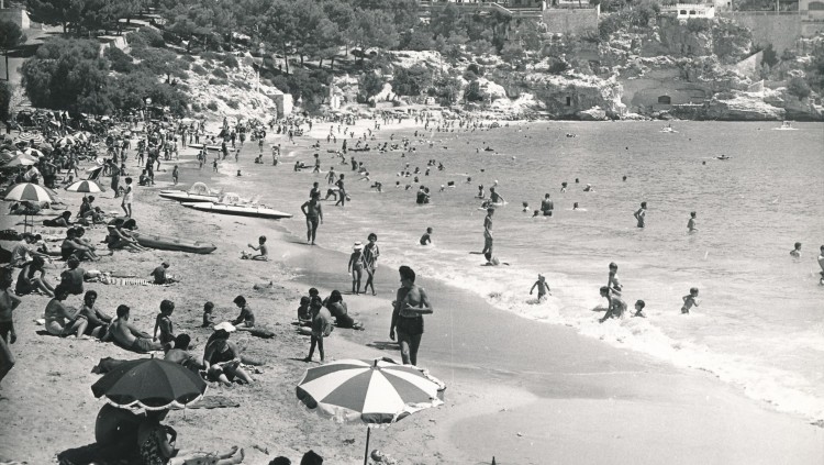 Platja de Portocristo el 1960. Antonio Verdugo / Flickr