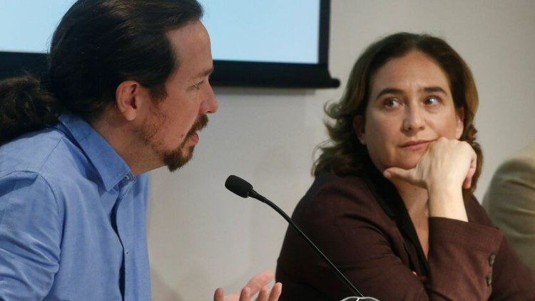 Pablo Iglesias i Ada Colau al Congrés dels Diputats, el 24 de octubre de 2019. David Zorrakino / Europa Press