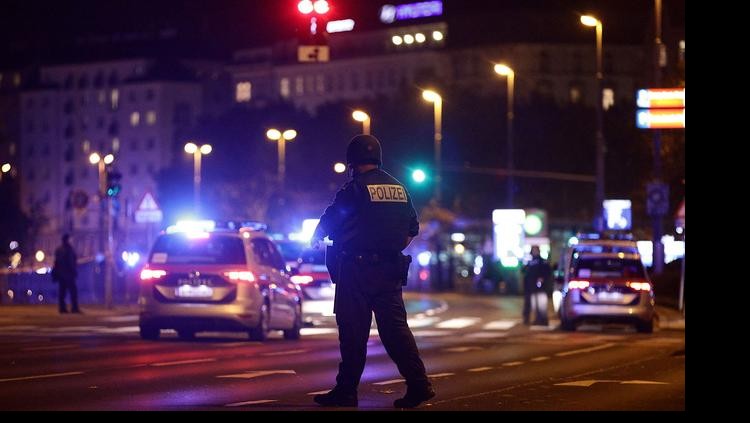 La policia austríaca vigila la zona. Reuters