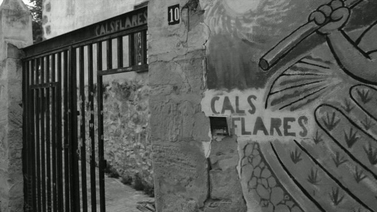 Façana del centre social| Cals Frares