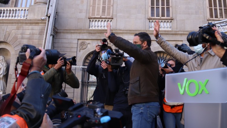 El president de Vox Santiago Abascal en l'acte a la plaça Sant Jaume de Barcelona. Agència Catalana de Notícies