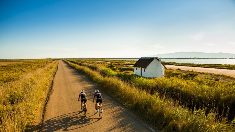 Cicloturisme al Delta de l'Ebre. Diputació de Tarragona